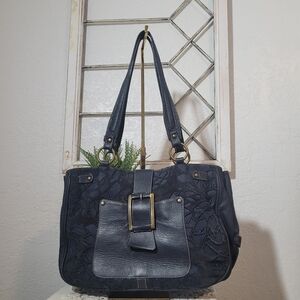 Puntotres Navy Blue Leather with Suede Floral Design Shoulder Satchel Bag
